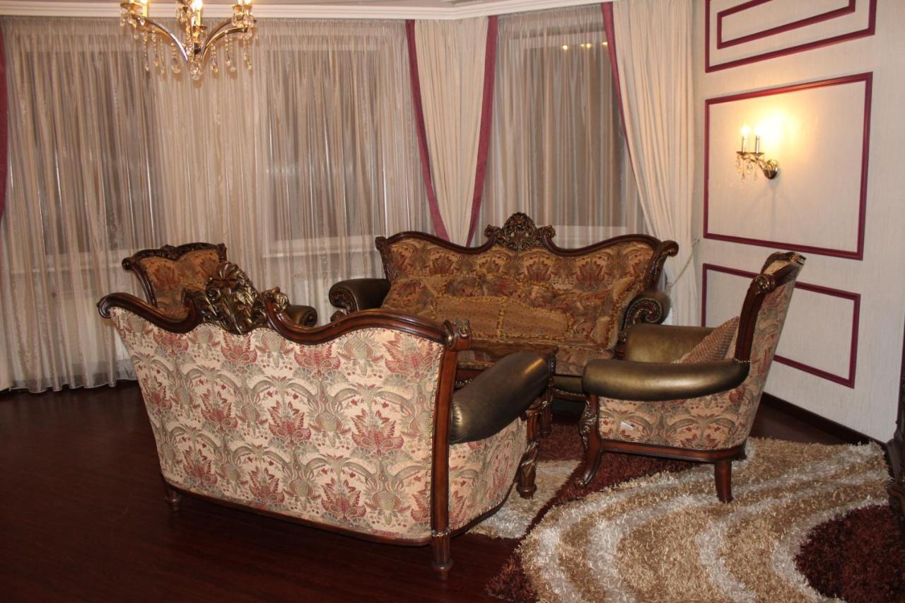 Vintage Boutique Hotel アスターナ エクステリア 写真
