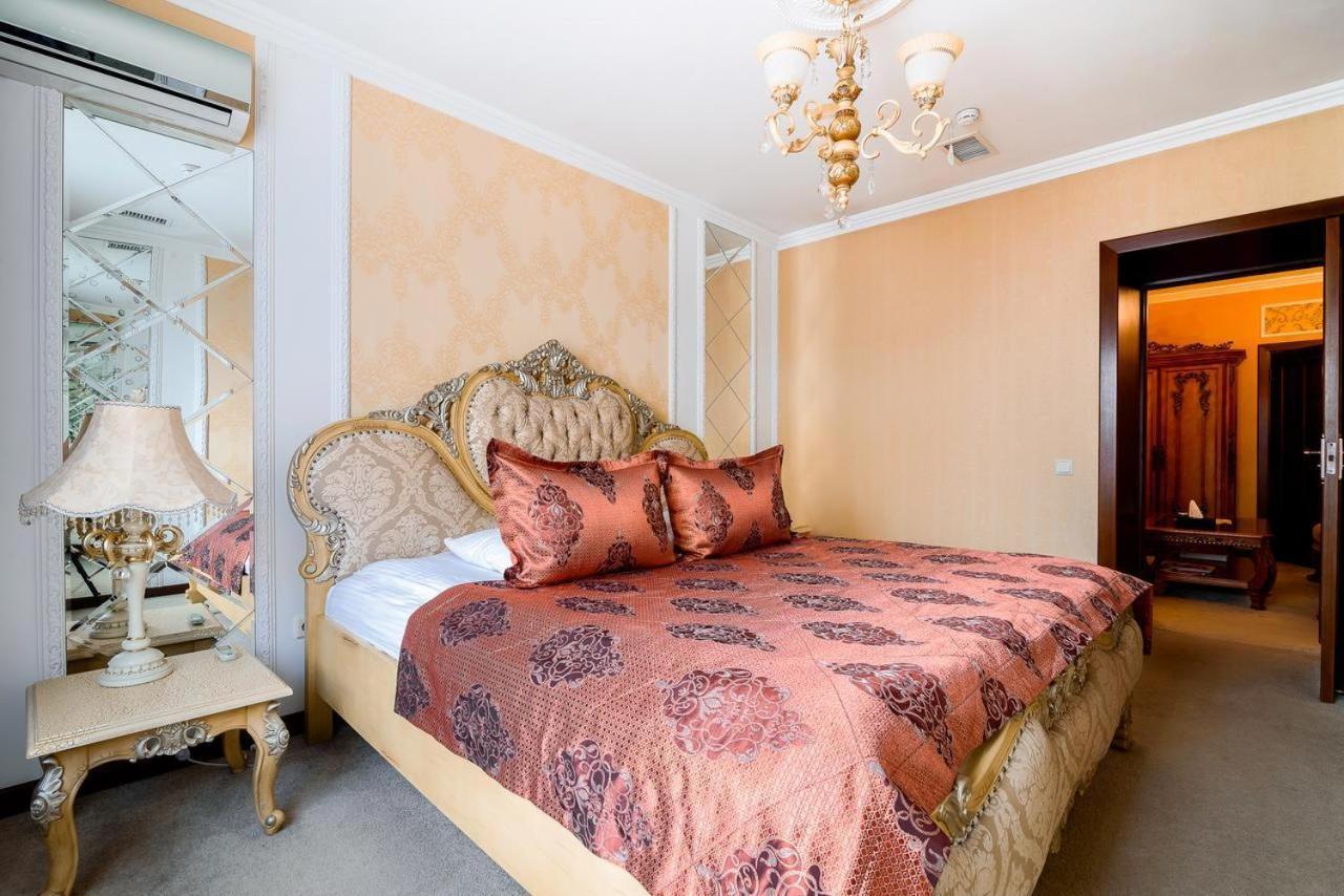 Vintage Boutique Hotel アスターナ エクステリア 写真