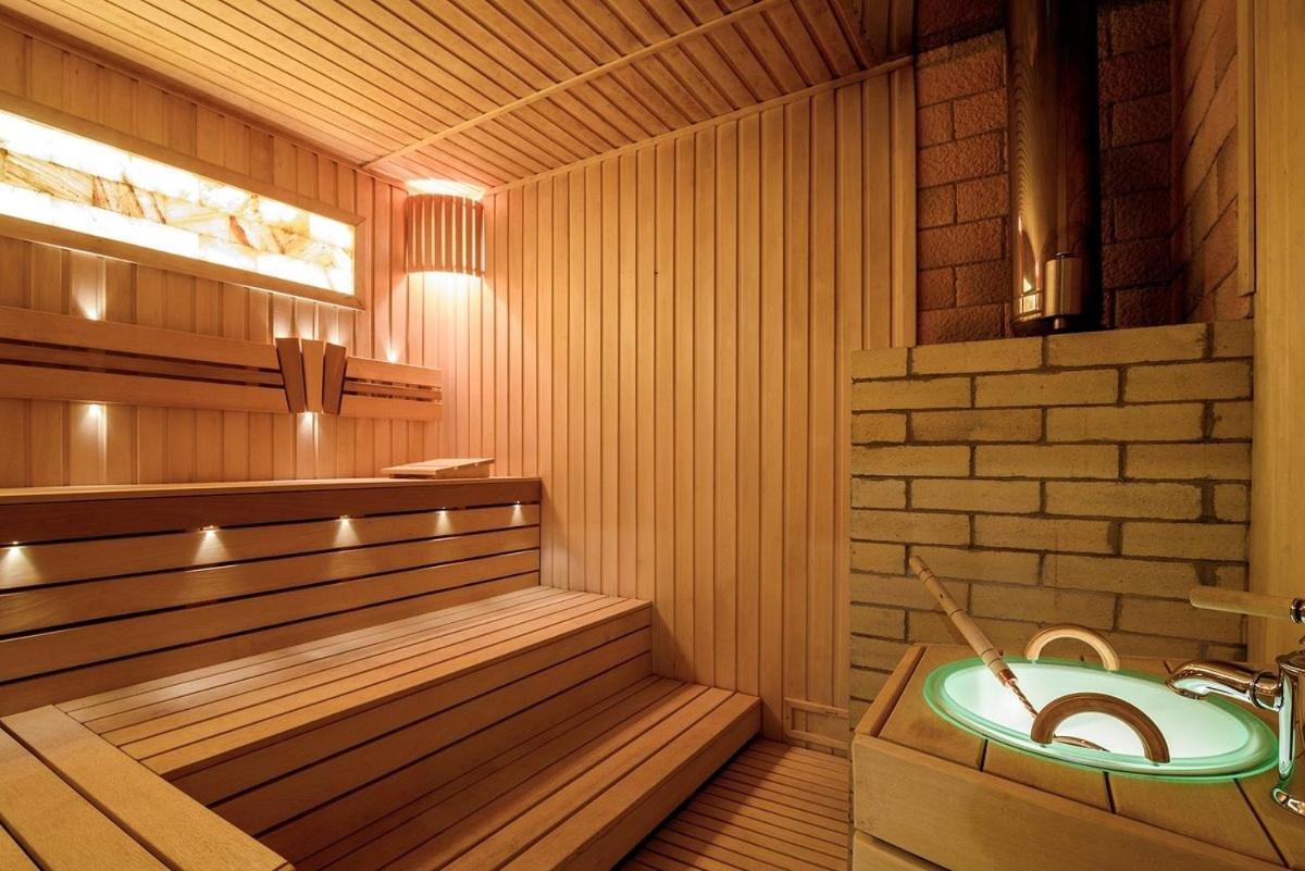 Vintage Boutique Hotel アスターナ エクステリア 写真